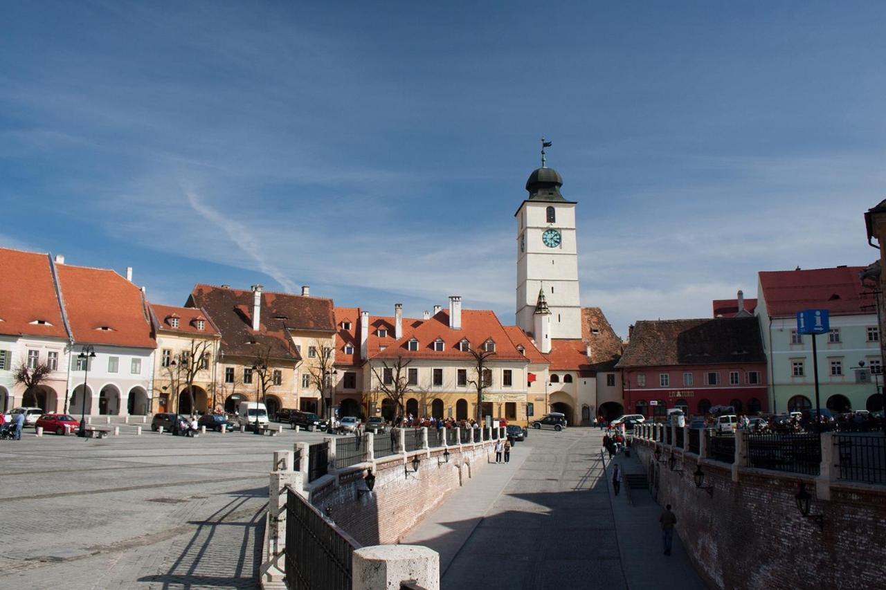 Troll'S House Lägenhet Sibiu Exteriör bild